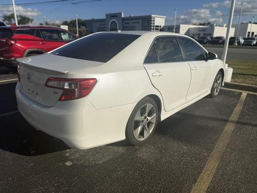 2014 Toyota Camry SE Sport