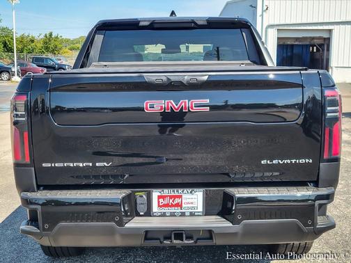 2026 GMC Sierra EV Extended Range Elevation