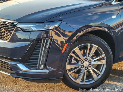 2025 Cadillac XT6 Premium Luxury AWD
