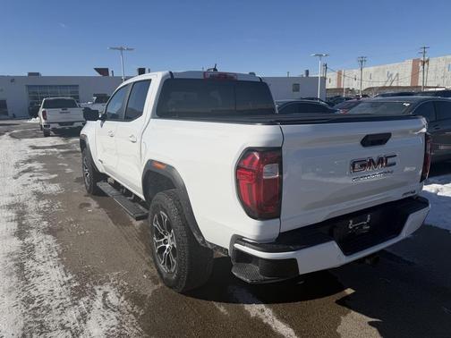 2025 GMC Canyon AT4