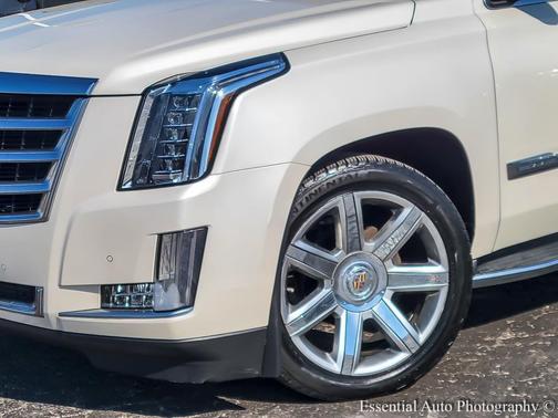 2015 Cadillac Escalade ESV Luxury