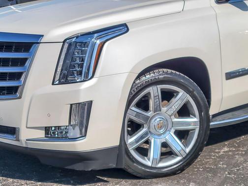 2015 Cadillac Escalade ESV Luxury