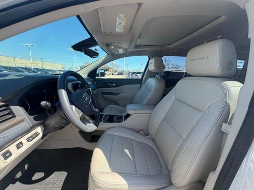 White Frost Tricoat 2023 GMC Acadia Denali