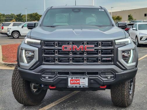 2025 GMC Canyon AT4