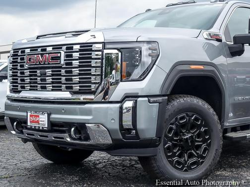 Sterling Metallic 2026 GMC Sierra 2500 Denali