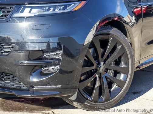 2024 Land Rover Range Rover Sport SE