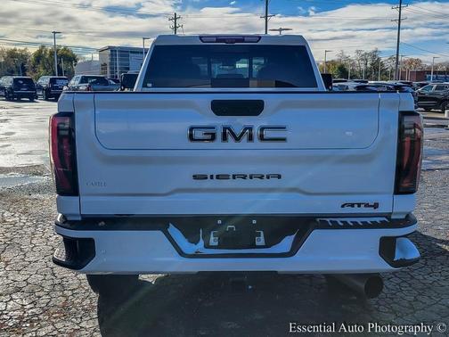 2025 GMC Sierra 2500 AT4