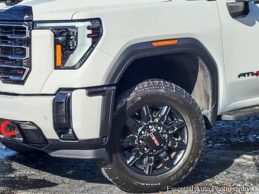 2025 GMC Sierra 2500 AT4