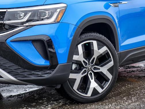 2023 Volkswagen Taos 1.5T SEL