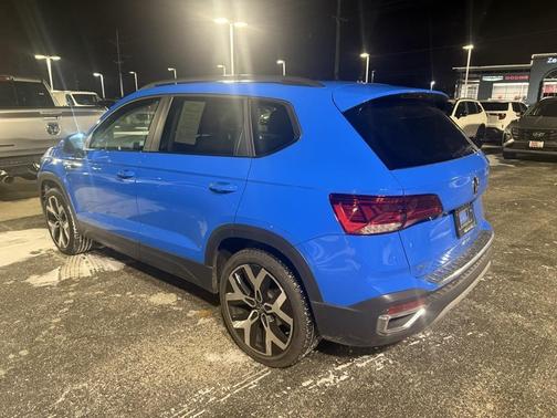 2023 Volkswagen Taos 1.5T SEL
