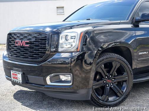 Onyx Black 2017 GMC Yukon XL Denali