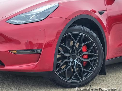 Red Multi-Coat 2022 Tesla Model Y Performance Dual Motor All-Wheel Drive
