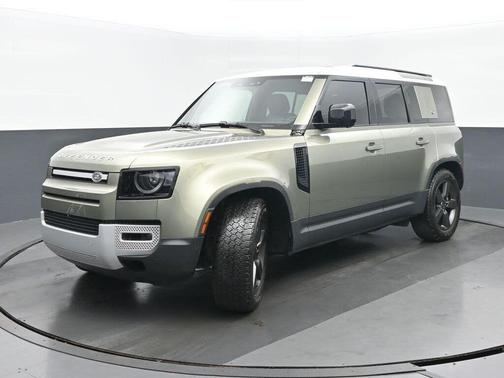 2023 Land Rover Defender SE