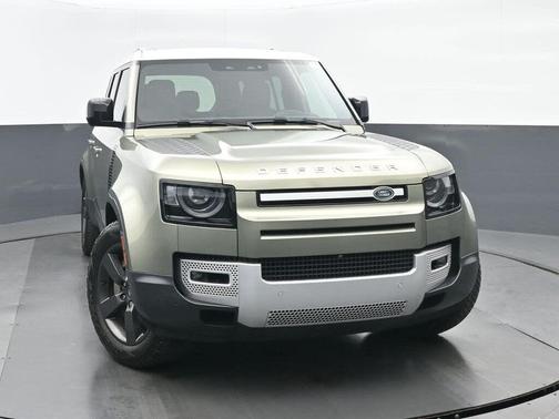 2023 Land Rover Defender SE