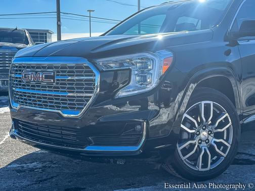 2023 GMC Terrain Denali
