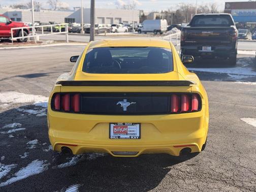 2016 Ford Mustang V6
