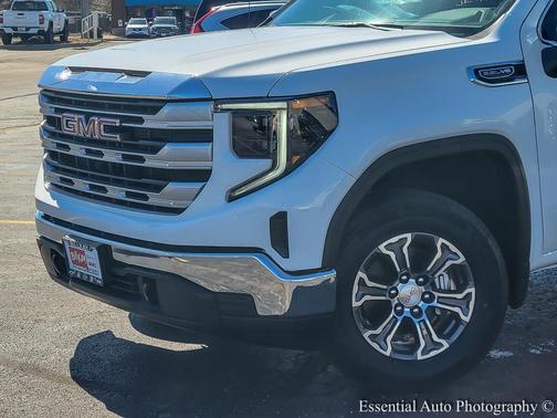 2026 GMC Sierra 1500 SLE