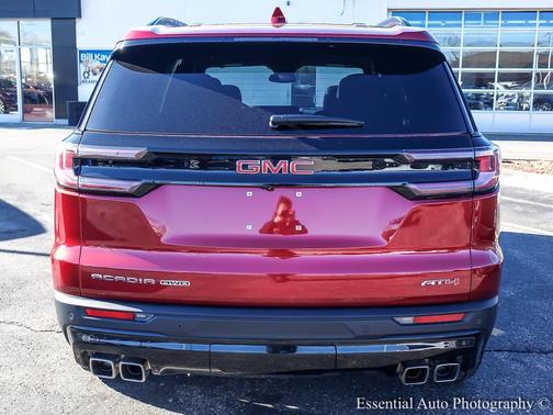 2024 GMC Acadia AWD AT4