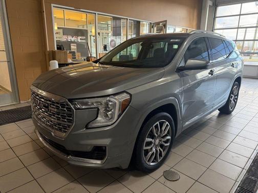 2024 GMC Terrain Denali