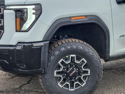 2026 GMC Sierra 2500 AT4X
