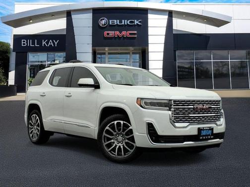 White Frost Tricoat 2023 GMC Acadia Denali