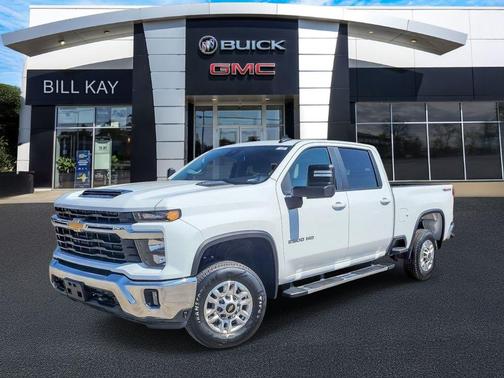 Summit White 2025 Chevrolet Silverado 2500 LT