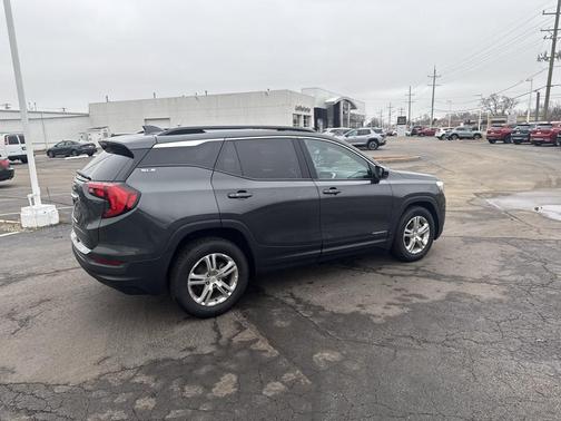 2020 GMC Terrain SLE