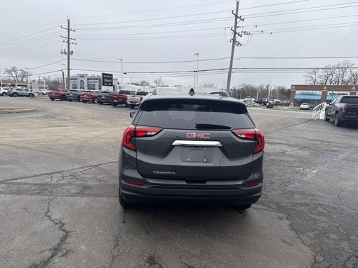 2020 GMC Terrain SLE