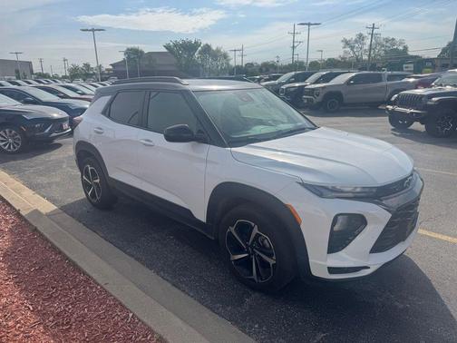 Summit White 2022 Chevrolet Trailblazer RS