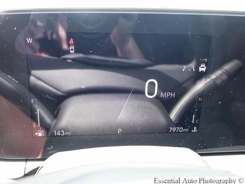 White Frost Tricoat 2025 Buick Envista Avenir FWD