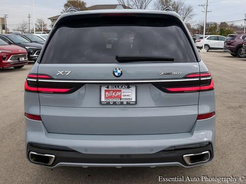 2023 BMW X7 xDrive40i