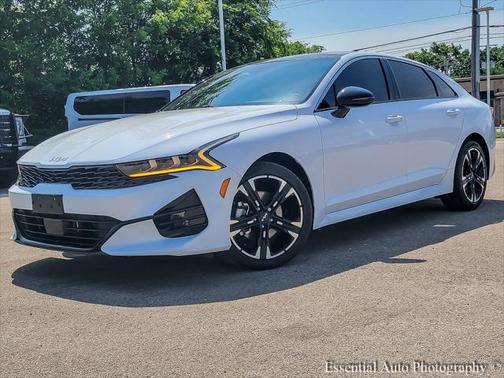 2022 Kia K5 GT-Line