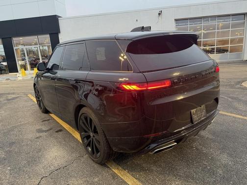 2024 Land Rover Range Rover Sport SE
