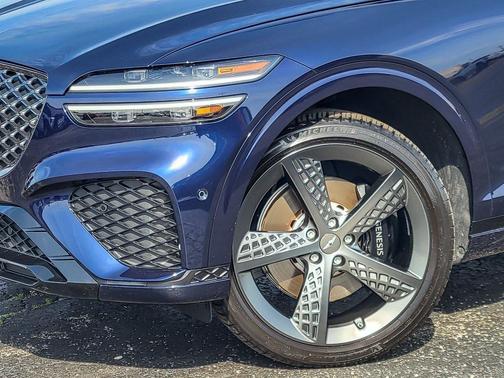 2025 Genesis GV70 3.5T AWD Sport