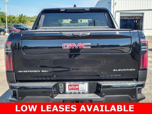 2026 GMC Sierra EV Extended Range Elevation