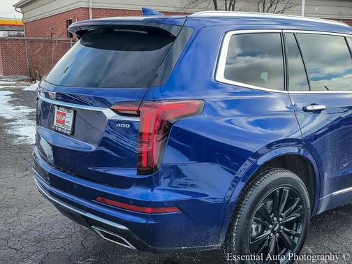 2025 Cadillac XT6 Premium Luxury AWD