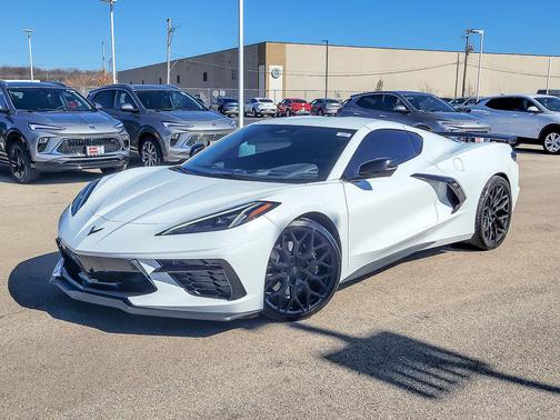 2025 Chevrolet Corvette Stingray w/2LT