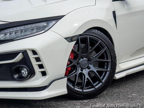 Championship White 2021 Honda Civic Type R Touring