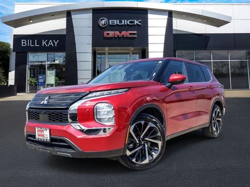 Red Diamond 2022 Mitsubishi Outlander ES 2.5 S-AWC