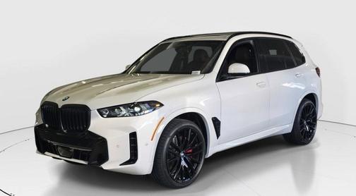 2025 BMW X5 M60i