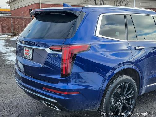 2025 Cadillac XT6 Premium Luxury AWD