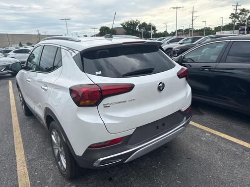 2022 Buick Encore GX Essence