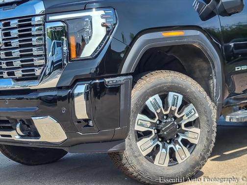 2025 GMC Sierra 2500 Denali
