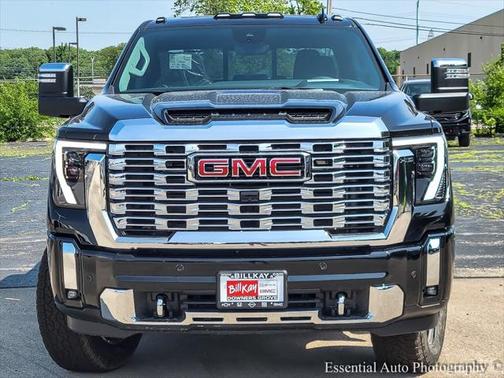 2025 GMC Sierra 2500 Denali