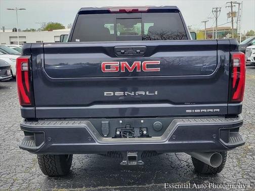 2025 GMC Sierra 2500 Denali