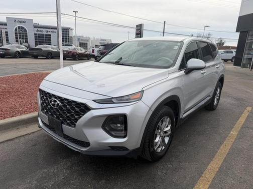 2019 Hyundai SANTA FE SE 2.4