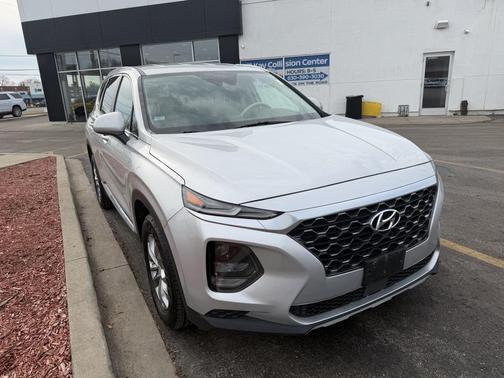 2019 Hyundai SANTA FE SE 2.4