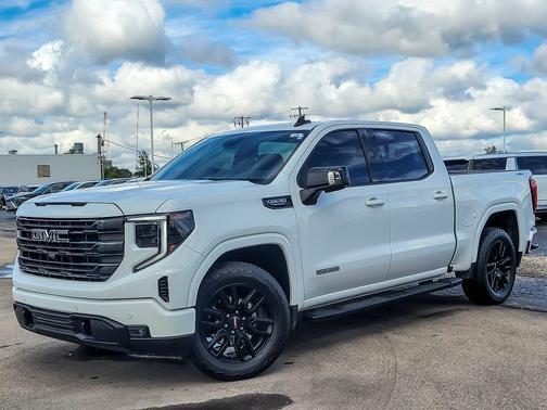 2024 GMC Sierra 1500 Elevation