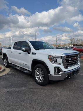 2022 GMC Sierra 1500 SLT