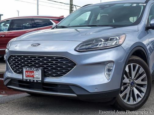 2022 Ford Escape Titanium